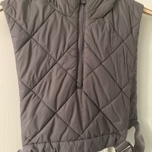 ALO Yoga Gray Quilted Vest